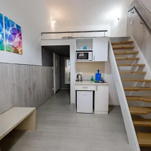 Prime Location Stylish Flats Apartamento Budapest